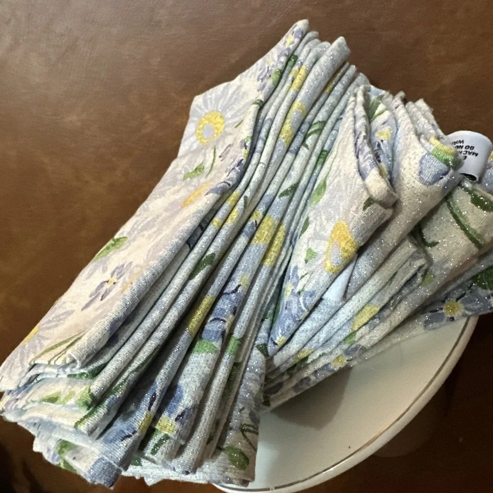 HOUSE &GARDEN NAPKINS (16) BLUE Flowers 18 X 18 100% COTTON Sparkley